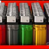 30 Accendini in plastica trasparenti. 