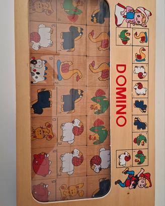 Gioco in legno domino