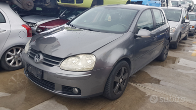 Volkswagen Golf 5 2.0 DTI diesel del 2007 ricambi