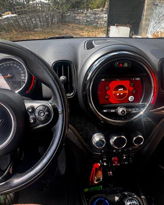 MINI Cooper Countryman Diesel – 2017 – 157.000 km