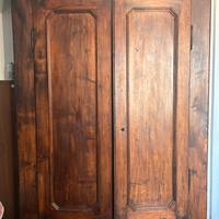 Armadio in legno