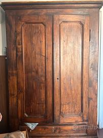 Armadio in legno