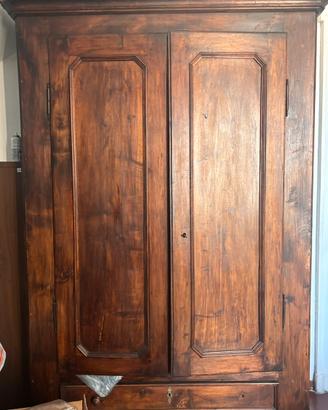 Armadio in legno