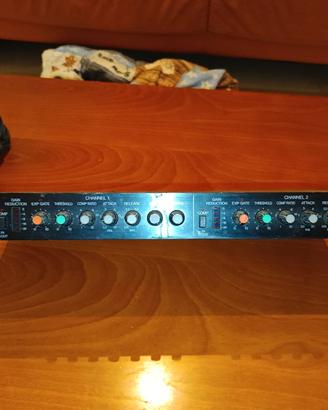 strumenti musicali Yamaha GC2020B