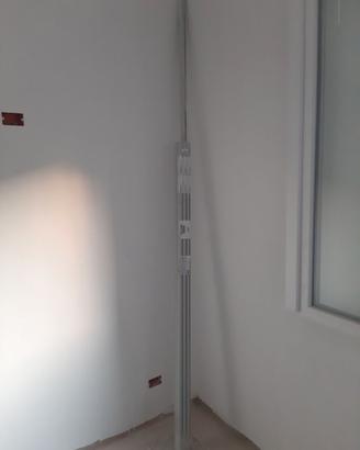 Guide per tapparelle in alluminio con spazzolino