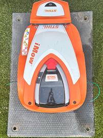 ROBOT TAGLIAERBA STIHL