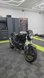 Ducati Monster 695