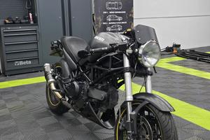 Ducati Monster 695