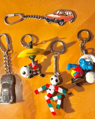 Lotto 5 portachiavi vintage anni ’80/’90