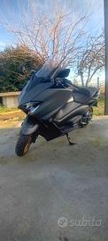 Yamaha T Max 560 - 2021