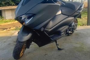 Yamaha T Max 560 - 2021