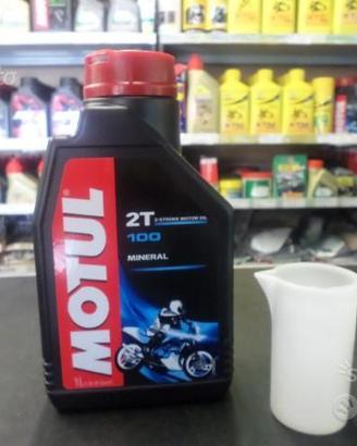 Kit motul minerale 100 2t + misurino miscela