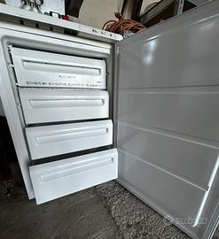 Freezer a cassetti