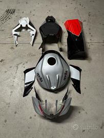 Ricambi aprilia rsv4 / tuono v4 2009 - 2014