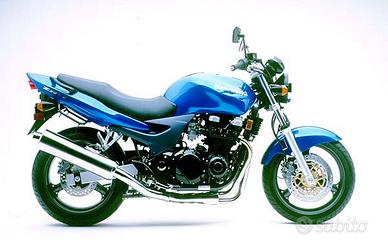 KAWASAKI ZR7 ricambi vari