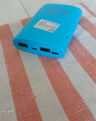 power bank a 3 batterie 18650 da 2600 mha