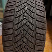 Goodyear Invernali UltraGrip Perfor.+ 225/40 R19