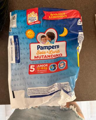 Pannolini pampers sole e luna mutandino taglia 5