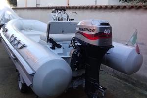 Gommone motore e carrello