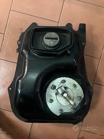 Serbatoio sh 300 2009