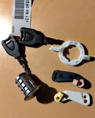 ricambio Renault cilindro serratura porta sx/dx c