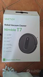 Robot aspirapolvere e lavapavimenti 