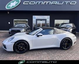 PORSCHE 911 Targa 4S