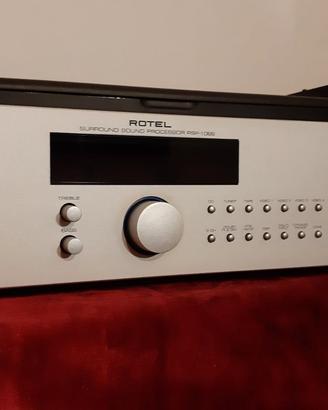 Preamplificatore Rotel RSP-1068 DTS Dolby