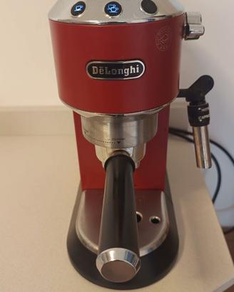 Machina caffè Dedica De Longhi