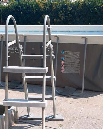 Piscina usata