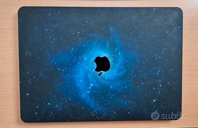 MacBook Pro 13" 2018 4 porte Thunderbolt 