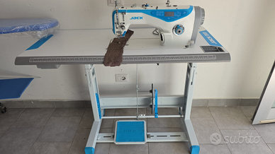 Macchina per cucire lineare industriale jack a4