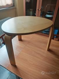 Tavolini IKEA in legno betulla impilabili (set 2)