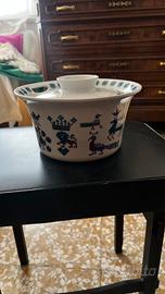 pentola vintage in ceramica