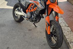 Ktm 690 supermotard depo
