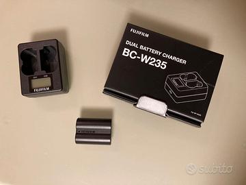 Fujifilm BC-W235 Caricabatterie + NP-W235