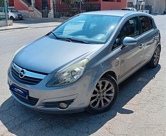 Opel Corsa 1.2 80CV 5 porte GPL