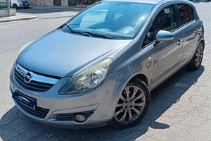 Opel Corsa 1.2 80CV 5 porte GPL