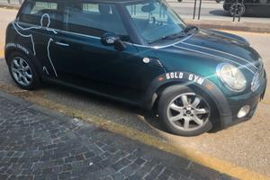 Mini cooper anche per neopatentati