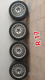 CERCHI IN LEGA R17 CON PNEUMATI HANKOOK 