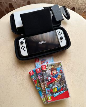 NINTENDO SWITCH OLED + GIOCHI