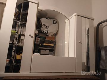 Specchiera bagno più tavolo pc