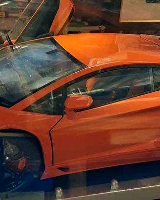 Lamborghini Aventador arancione Pocher 1:8
