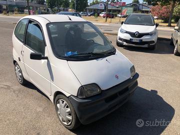 Micro car ligier js16