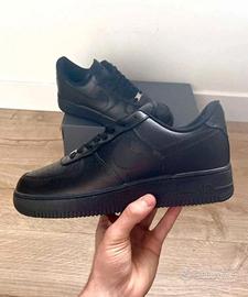 Nike Air Force 1 nere taglia 40 nuove originali