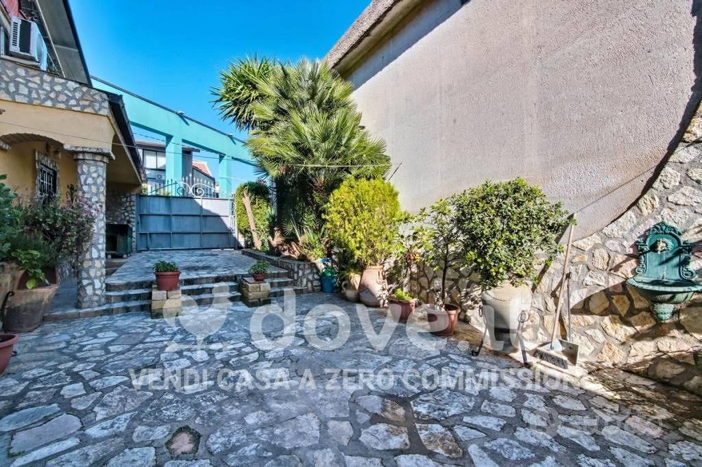 Villa di 205 m² con 5 locali a Palermo - Vista 3
