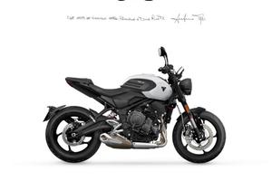 TRIUMPH Trident 660