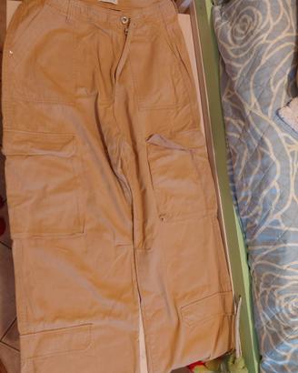 pantaloni cargo larghi