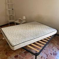 Letto matrimoniale alla francese
