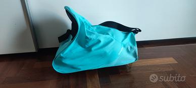 pattini roller, caschetto e sacca Decathlon 